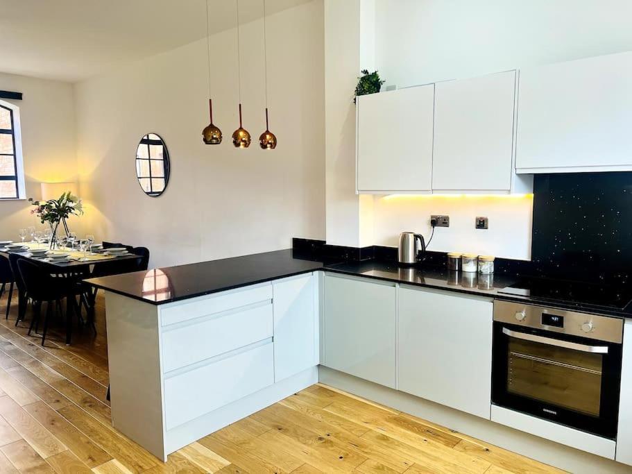 Villa Twilight House -Wyndale Living- B'Ham Jq Townhouse Birmingham Exterior foto