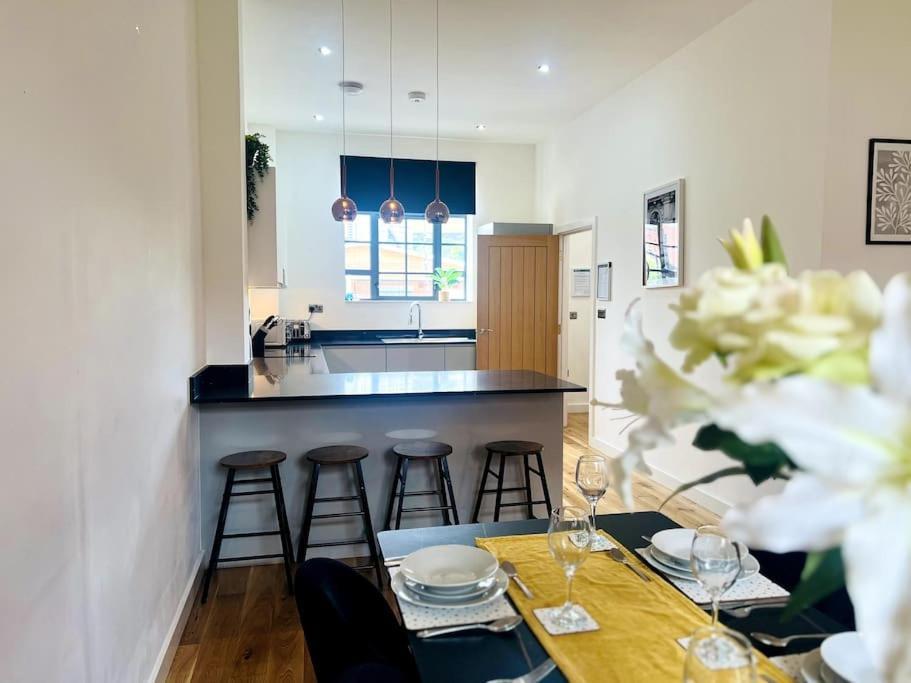 Villa Twilight House -Wyndale Living- B'Ham Jq Townhouse Birmingham Exterior foto